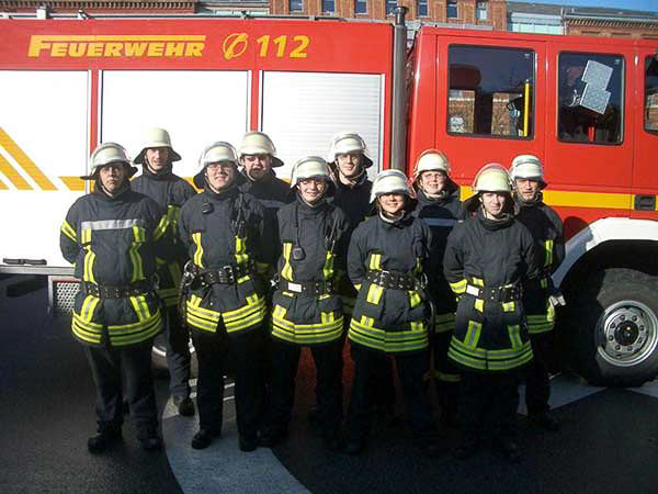 10 neue Feuerwehrleute beenden ihre Ausbildung